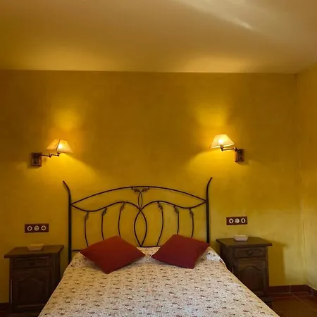 Masia Gemenut, A 5o Metros Del Mar * Платья-де-Аро